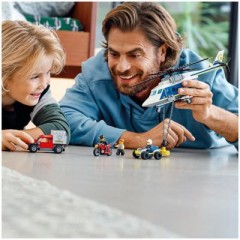 LEGO LEGO City 60243 Verfolgungsjagd mit dem Polizeihubschrauber LEGO City 60243 Погоня на полицейском вертолете