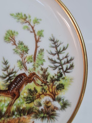 Тарелка декоративная винтажная AK Kaiser / Gör с изображением оленя и оленят, фарфор, 10 см, Германия, 1960-70гг.