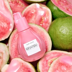 Glow Recipe Guava Vitamin C Dark Spot Serum  Сыворотка от темных пятен с витамином С из гуавы