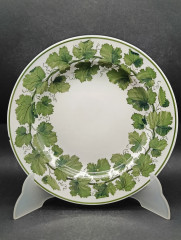 Тарелка сервировочная винтажная Meissen, зеленый растительный декор, фарфор, 21 см, Германия, 1970-80гг.