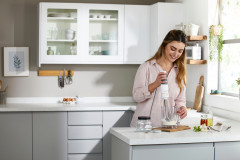 KENWOOD KENWOOD Stabmixer HBM40.306WH, 850 W, Triblade XL, 850 Watt, inkl. 4-teiliges Zubehor Set Ручной блендер KENWOOD HBM40.306WH, 850 Вт, Triblade XL, 850 Вт, включая набор аксессуаров из 4 предметов