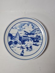 Hutschenreuther 1814 Винтажная тарелка эксклюзивно для Нидертхальского двора "Зима", 20см, Германия, 1970-80гг.