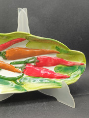Тарелка сервировочная винтажная &quot;Перчики&quot;, керамика, 24.5 х 12 см, Италия, 1960-70гг.