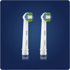 Электрическая зубная щетка Braun Oral-B Precision Clean CleanMaximiser 2шт