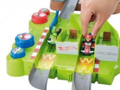 Mattel Hot Wheels Mario Kart Mario Rundkurs Trackset Гоночный трек Hot Wheels Mario Kart Mario Circuit